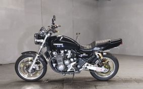 KAWASAKI ZEPHYR1100 ZRT10A