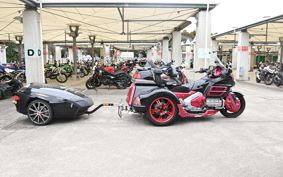 HONDA GL 1800 GOLD WING  TRIKE 2002