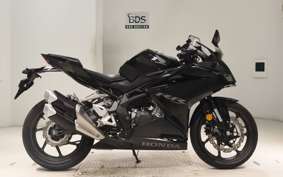 HONDA CBR250RR A MC51