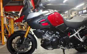 SUZUKI DL1000 ( V-Strom 1000 ) 2017 VU51A