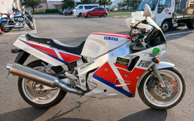 YAMAHA FZR1000 1990 3GM