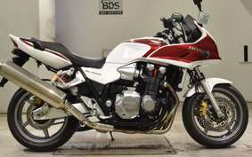 HONDA CB1300SB SUPER BOLDOR A 2013 SC54