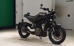 HUSQVARNA SVARTPILEN 401 2021