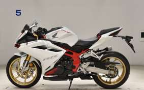 HONDA CBR250RR A MC51