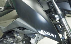 SUZUKI GSX-S125 DL32B