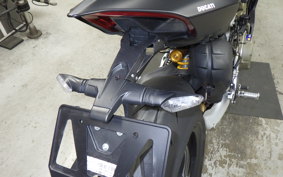 DUCATI STREETFIGHTER V4 SP 2022