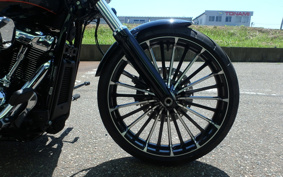 HARLEY FXBR 2023 YEZ