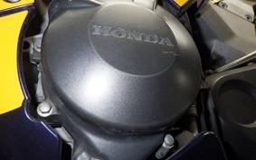 HONDA CBR900RR 3 2000