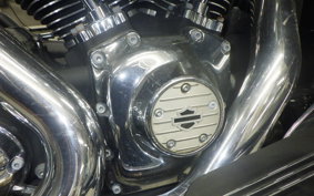 HARLEY FLTRX 1580 2013