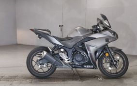 YAMAHA YZF-R25 RG10J