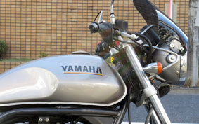 YAMAHA RNESSA 4DN