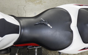 TRIUMPH DAYTONA 675 R 2015