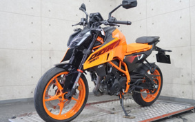 KTM 390 DUKE 2024 JPJ40