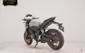 HONDA CB650R E-Clutch 2026 RH17