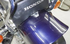 HONDA V45 MAGNA 1989 RC28