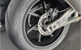 BMW S1000RR M 2025 0P21