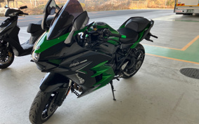 KAWASAKI NINJA H2 SX SE 2024 ZXT02P