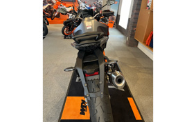KTM 1290 SUPER DUKE GT V6940