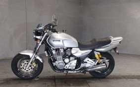YAMAHA XJR1300 1998 RP01J
