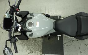 HONDA CB650R E-Clutch 2026 RH17