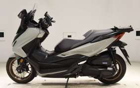 HONDA FORZA 250 MF17