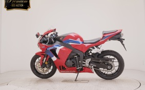 HONDA CBR600RR 2022 PC40