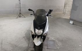 YAMAHA MAJESTY 125 SE27