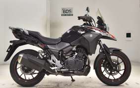SUZUKI Vｽﾄﾛｰﾑ250A