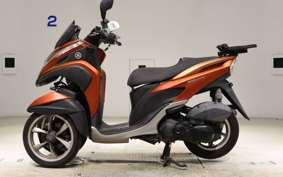 YAMAHA TRICITY 125