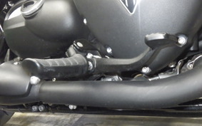 TRIUMPH BONNEVILLE BOBBER 2019