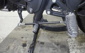 BENELLI レオンチーノ125