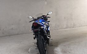 SUZUKI GSX250R DN11A