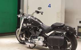 HARLEY FLBS 1870 2022