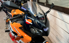 HONDA CBR1000RR 2005 SC57