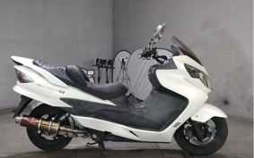 SUZUKI SKYWAVE 250M CJ45A