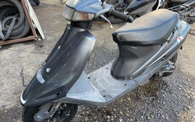 SUZUKI ADDRESS V100 CE11A
