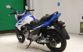 SUZUKI GSR250 2011