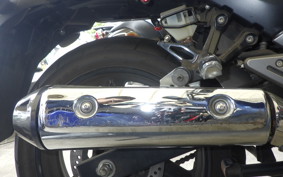 SUZUKI GSR250F