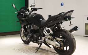 HONDA CB1300SB SUPER BOLDOR 2025 SC54