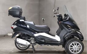 PIAGGIO MP3-250FL ZAPM6320