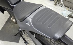 HUSQVARNA スバルトピレン801 2025