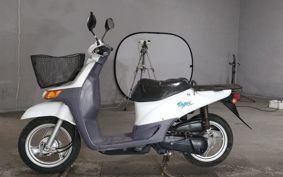 HONDA TOPIC AF38