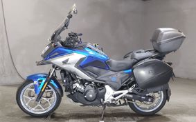 HONDA NC750X DCT RC90