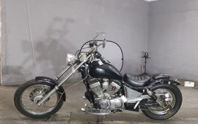 YAMAHA VIRAGO 250 3DM