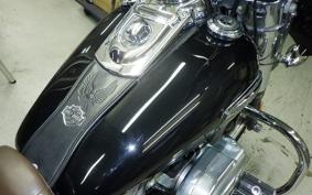 HARLEY FLD 1580 2012