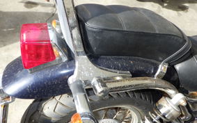 SUZUKI INTRUDER 750