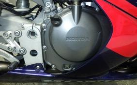 HONDA CBR900RR 3 2000
