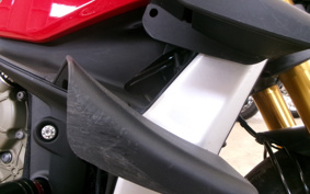 DUCATI STREET FIGHTER V4S 2022 1F00