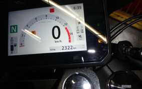 HONDA CB650R E-Clutch 2025 RH17