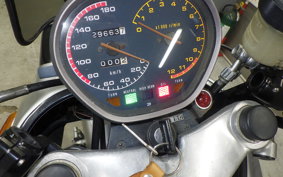SUZUKI GSX750S KATANA 1982 GS75X